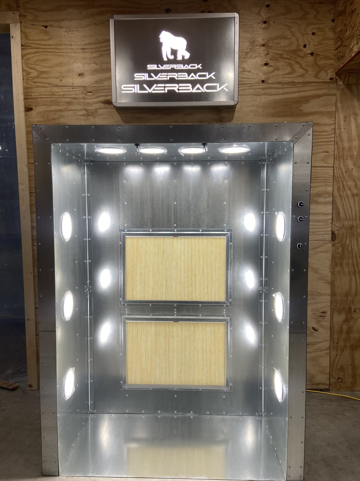 Silverback 6x4x2 Deluxe Powder Coating Spray Booth